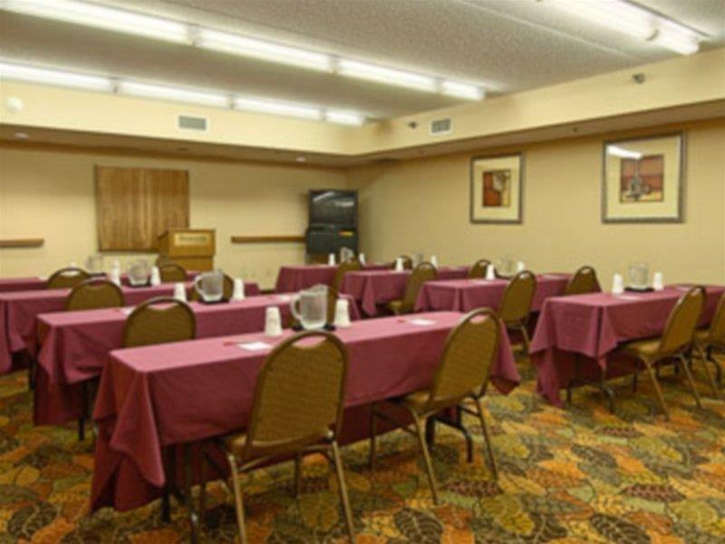 - Airport Area N By Ihg 2* Indianapolis