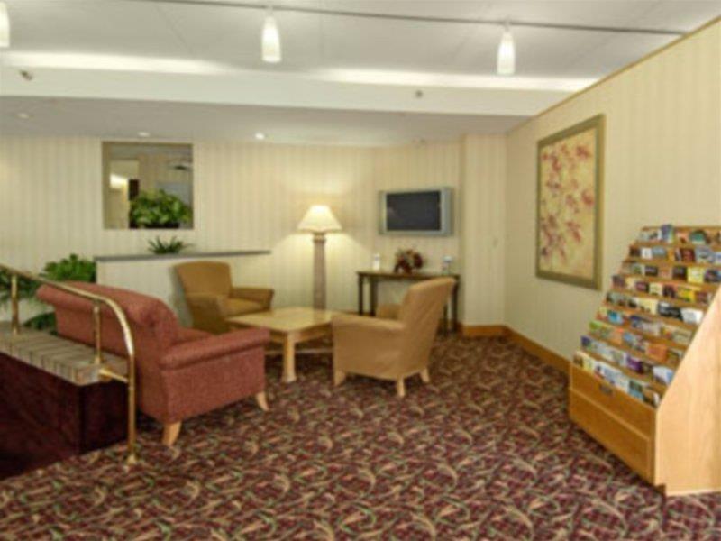 - Airport Area N By Ihg 2*