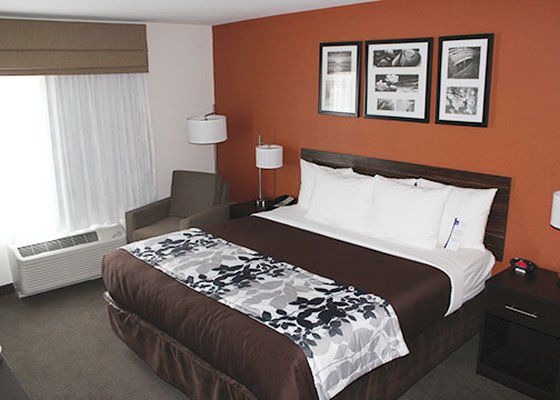 Sleep & And Conference Center Downtown Indianapolis