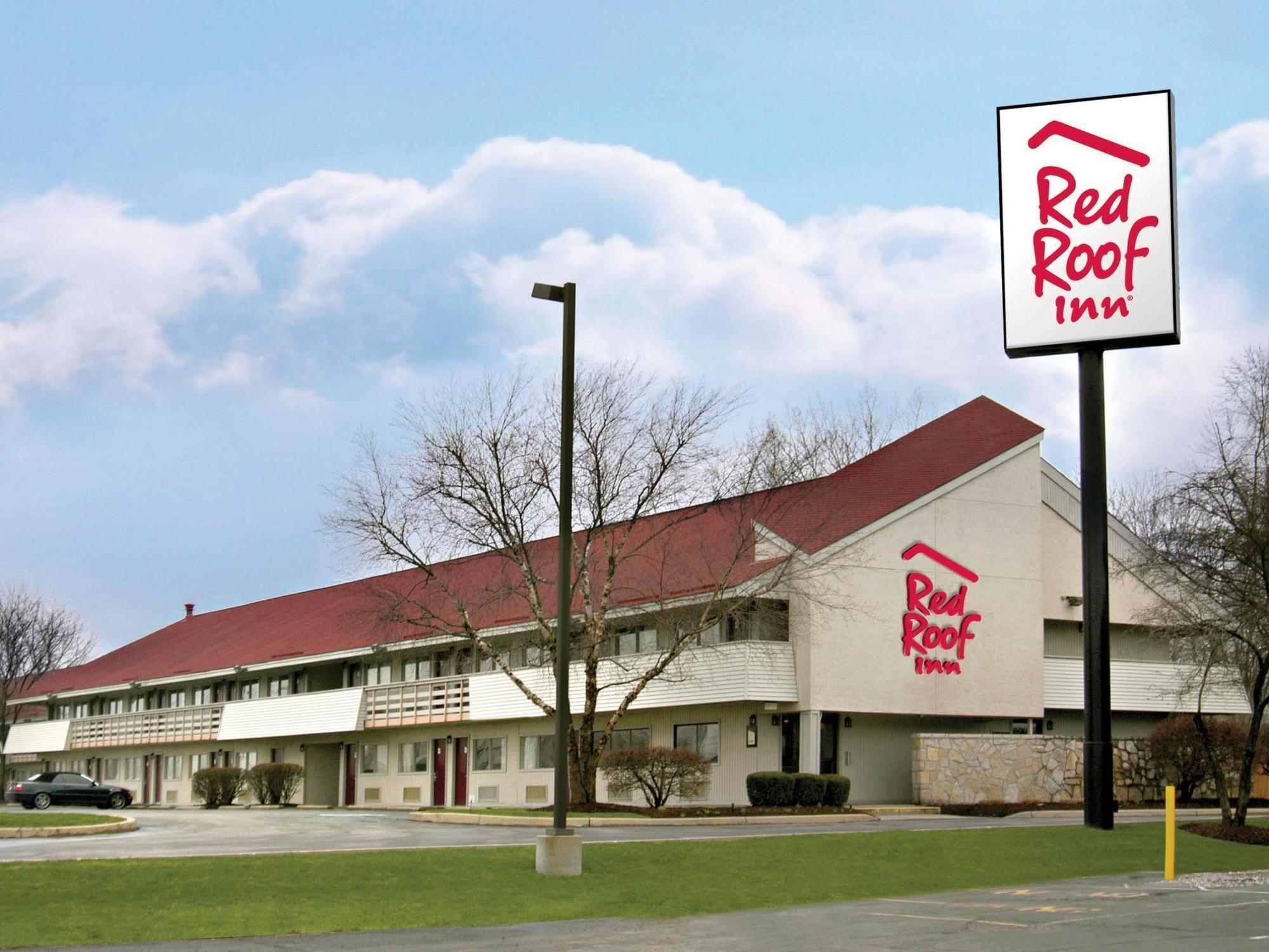 Red Roof South Motel 2*