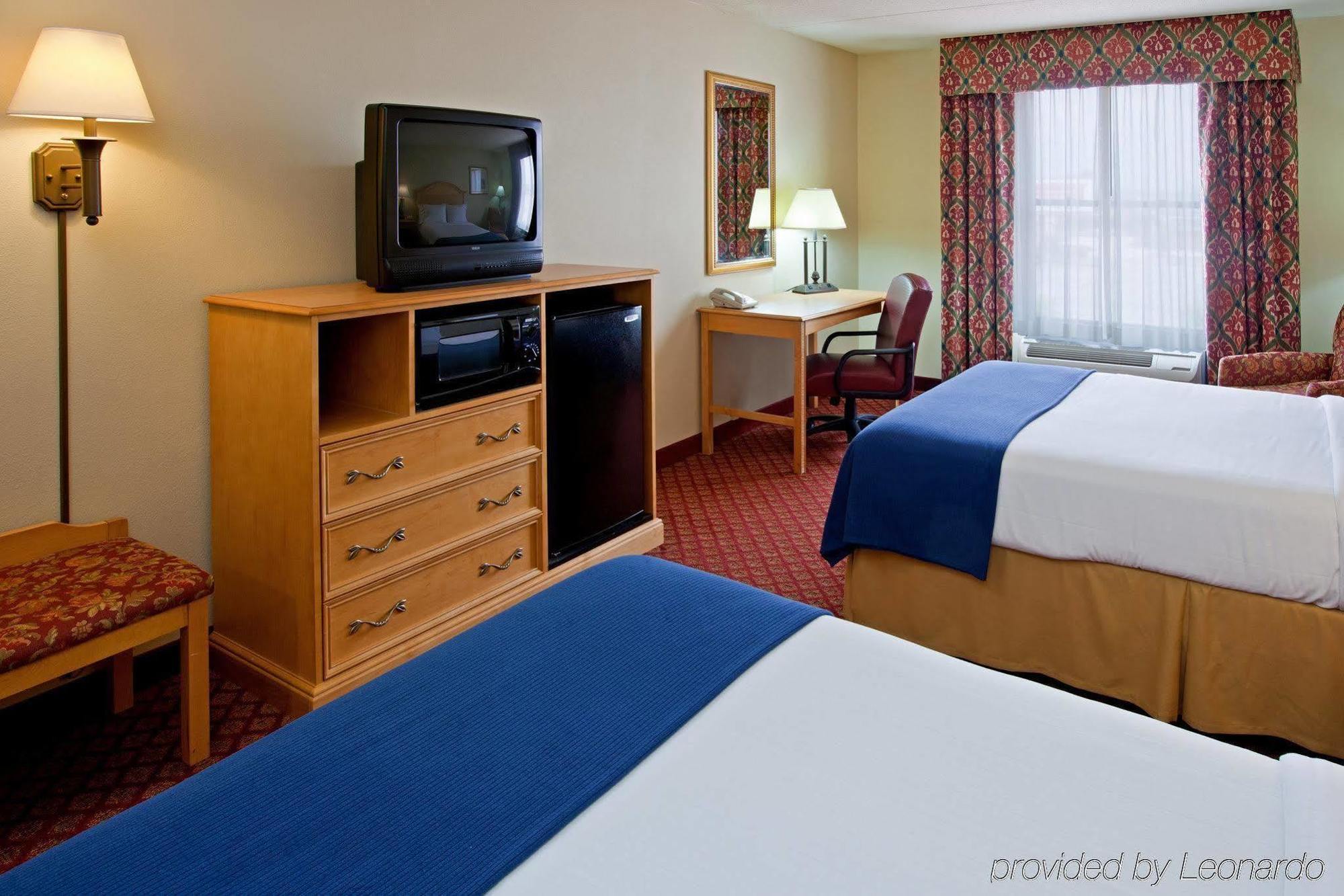 Express South By Ihg Hotel 2*