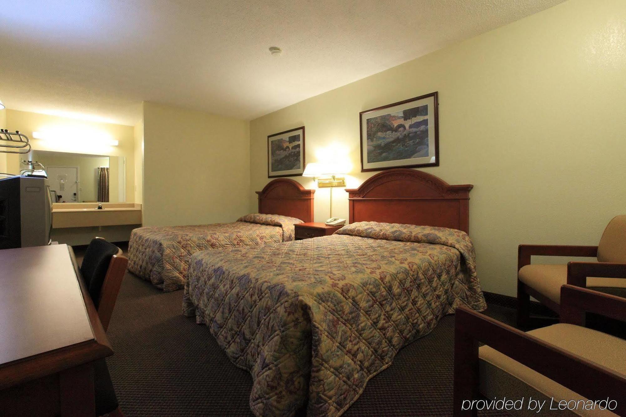 Motel Executive 2*