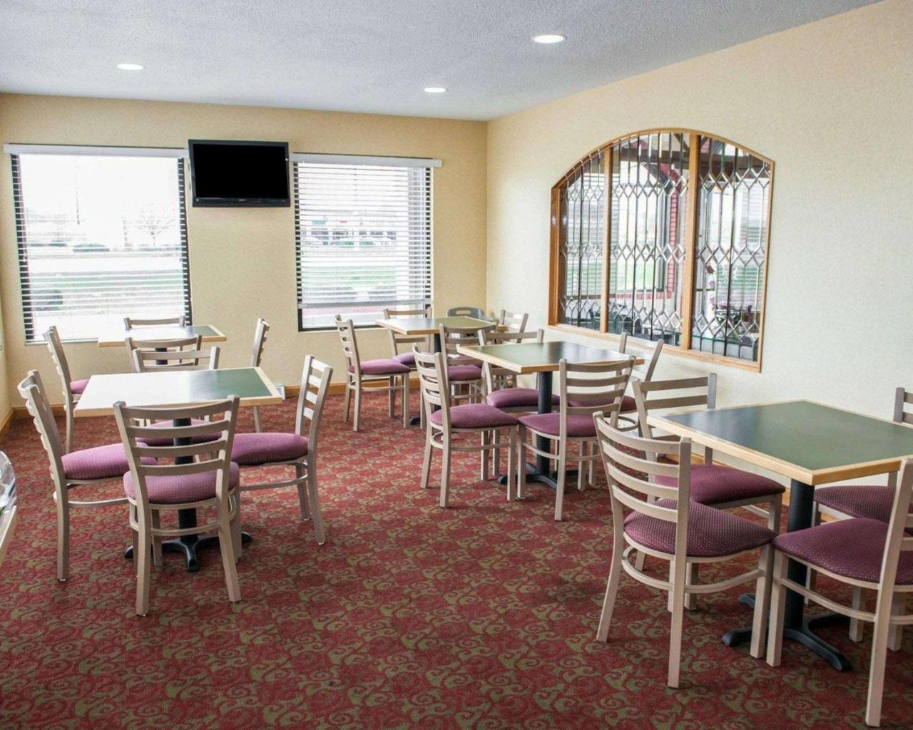 Quality And Hotel Indianapolis