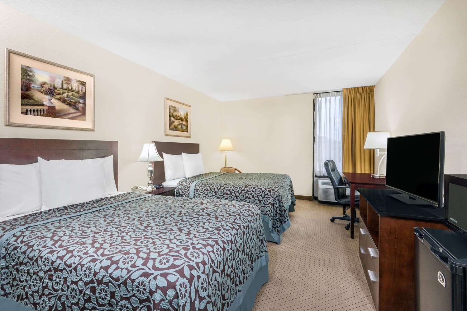 Hotel Days By Wyndham Northeast Indianapolis