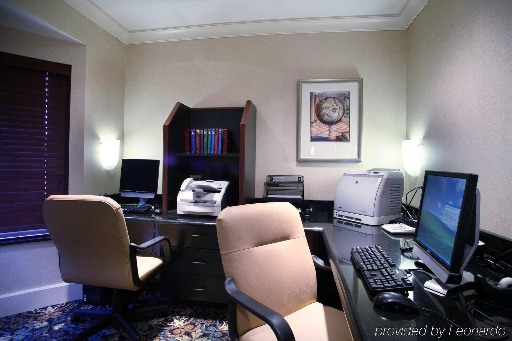 Staybridge Downtown-convention Center By Ihg 3* Indianapolis