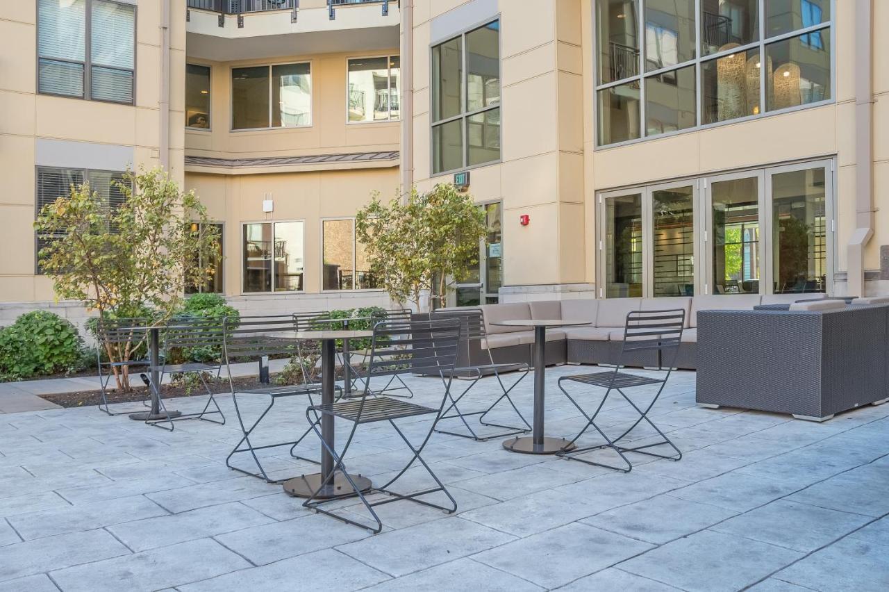 Mint House Downtown 4* Indianapolis