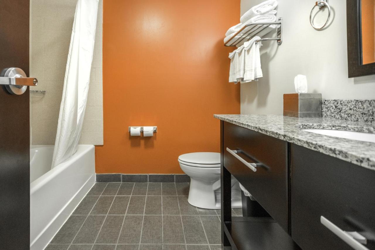 Sleep & And Conference Center Downtown 3*