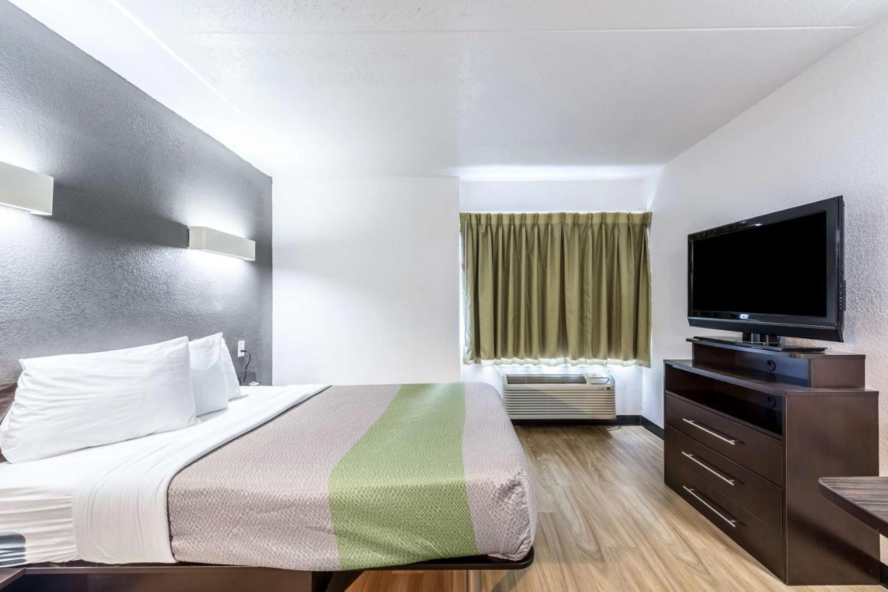 6-indianapolis, In 2*