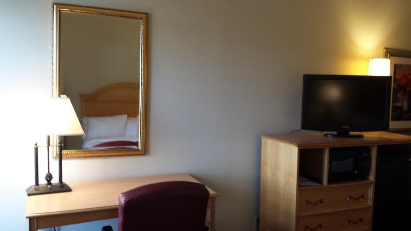 Hotel Express South By Ihg Indianapolis