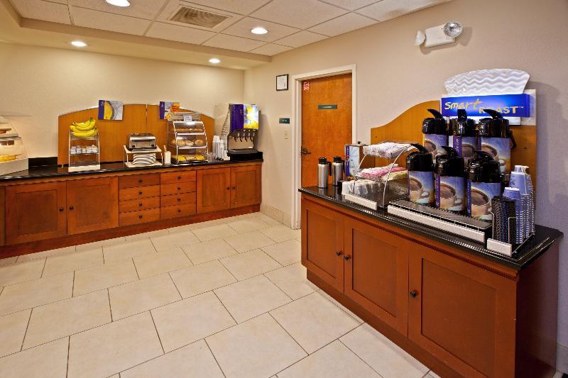 Express South By Ihg Hotel 2*