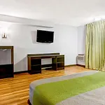 Motel 6 Indianapolis In