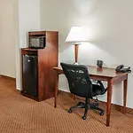Comfort Suites Near Indianapolis Airport