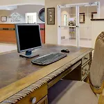Microtel Inn & Suites By Wyndham Indianapolis Airport