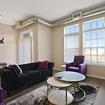 Cozy Indy Get Away - Private Room - Shared