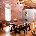 Georgia Street 4 Bedroom Condo Downtown!!