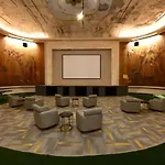 2Br 2Ba Cozysuites In The Heart Of Indianapolis