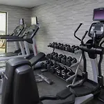 Courtyard By Marriott Indianapolis Airport
