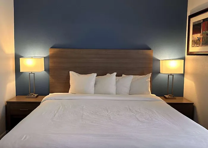 Baymont By Wyndham Indianapolis Northwest