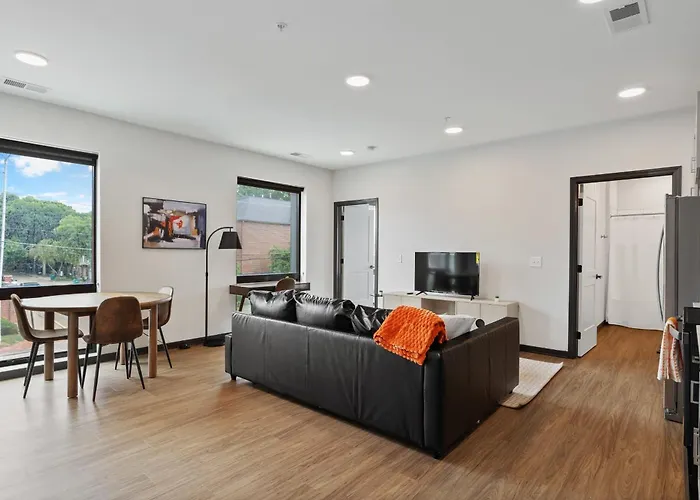 Cozysuites On Mass With Garage Parking #9