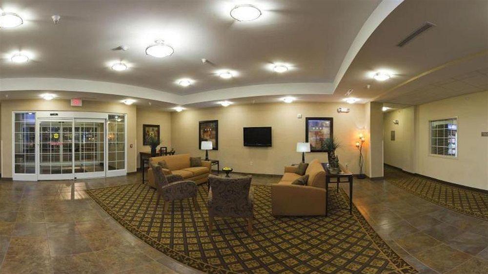 Hotel Candlewood Northwest By Ihg