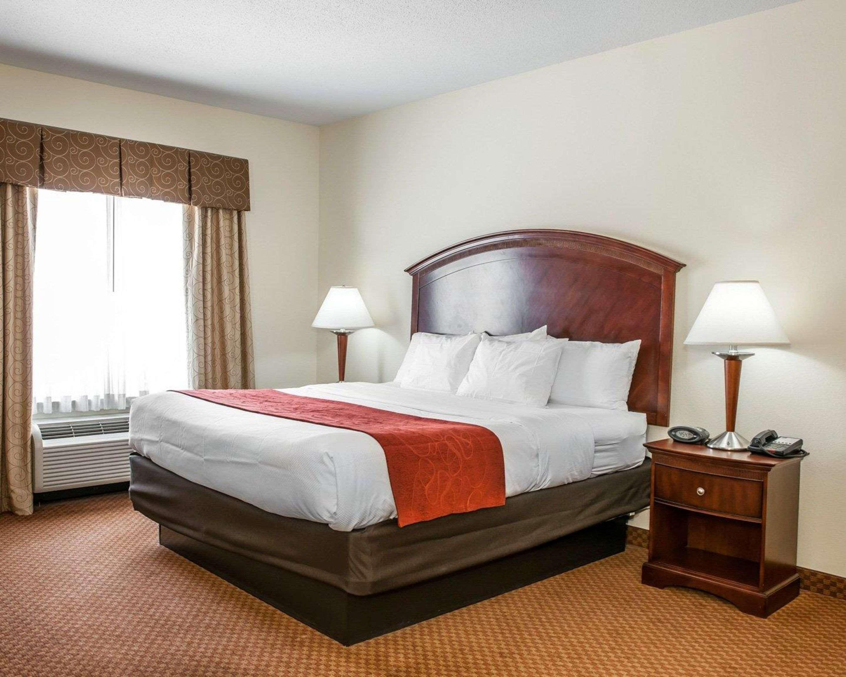 Comfort Near Airport Hotel Indianapolis
