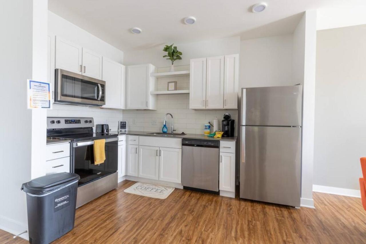 Affordable 1bd, Comfy Queen Beds, With Gym