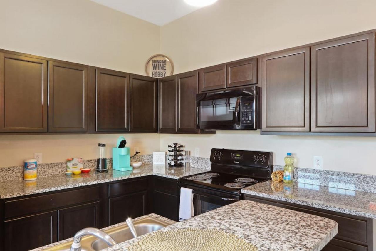 Apartment Cozy Indy Get Away - Private - Shared Indianapolis