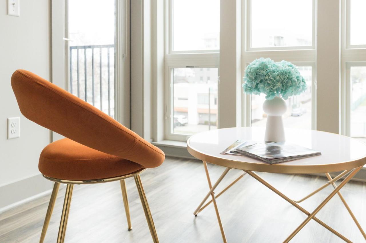 Stylish 1br With View Apartment *