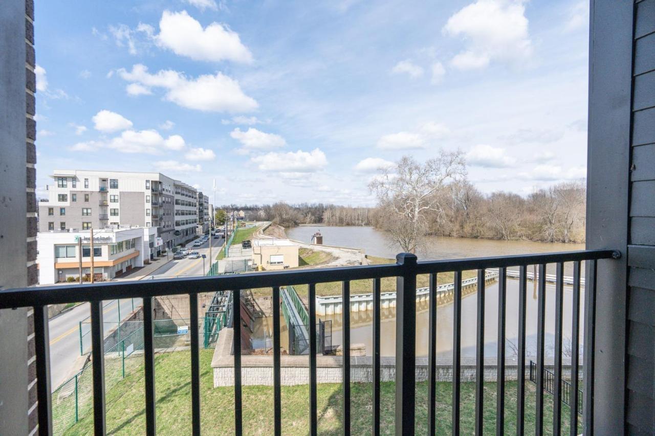 Stylish 1br With View *