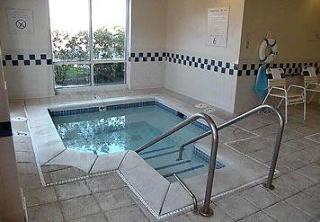 Fairfield & East Hotel Indianapolis