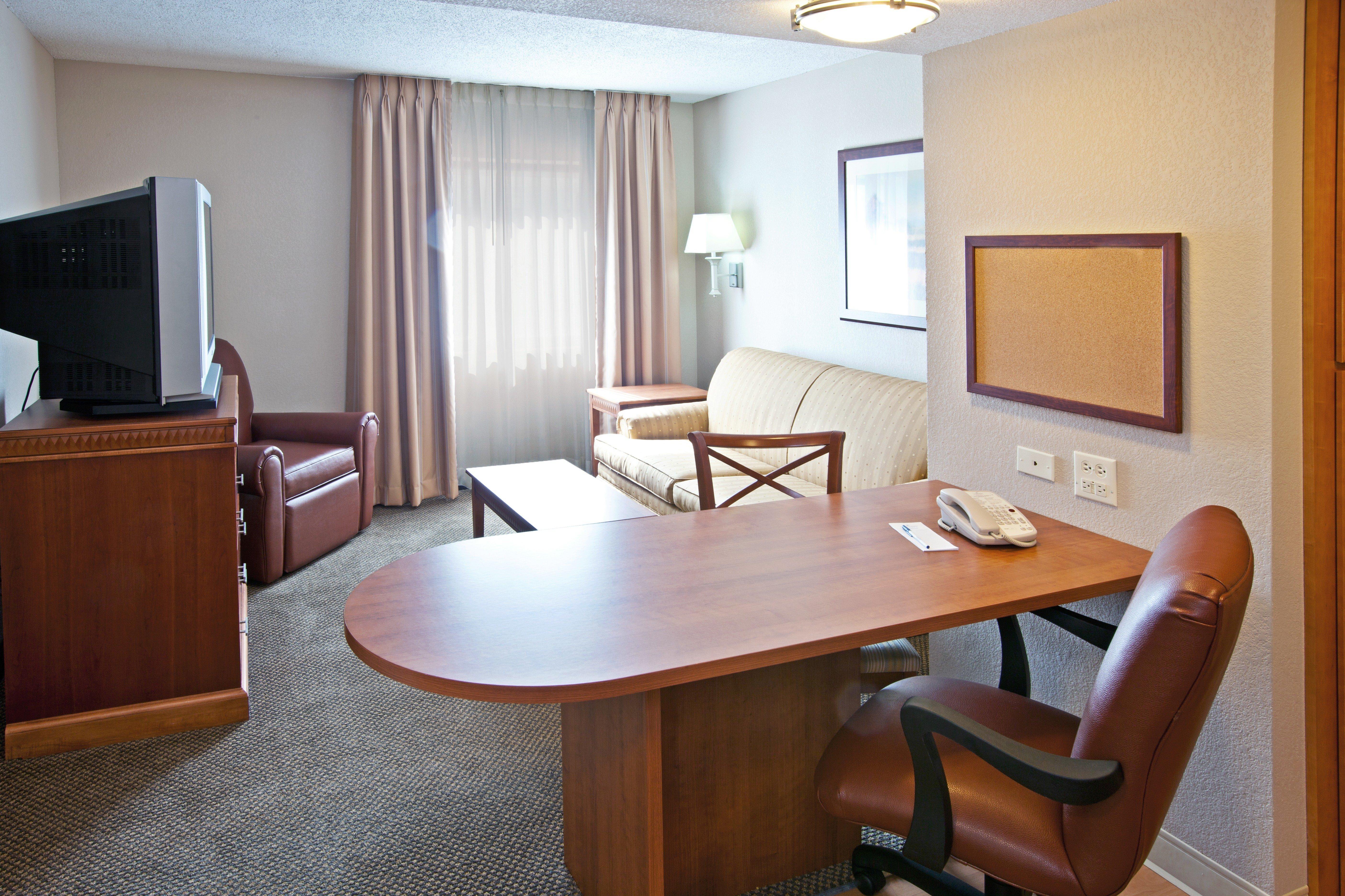 Candlewood Downtown Medical District By Ihg Hotel