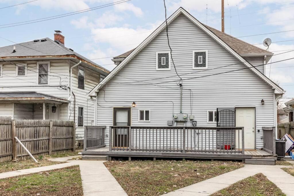 The Indy Unit! King Bed/free Coffee/keyless Entry! Apartment