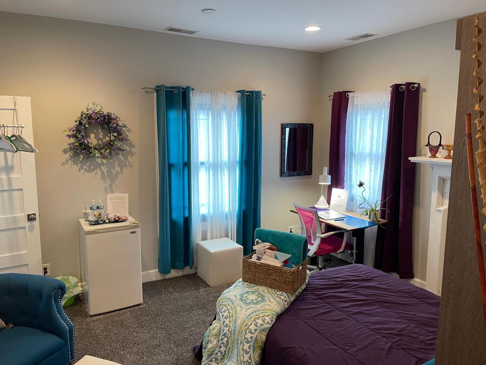 Vip For Business Women, Nurses, College Moms Traveling To * Indianapolis