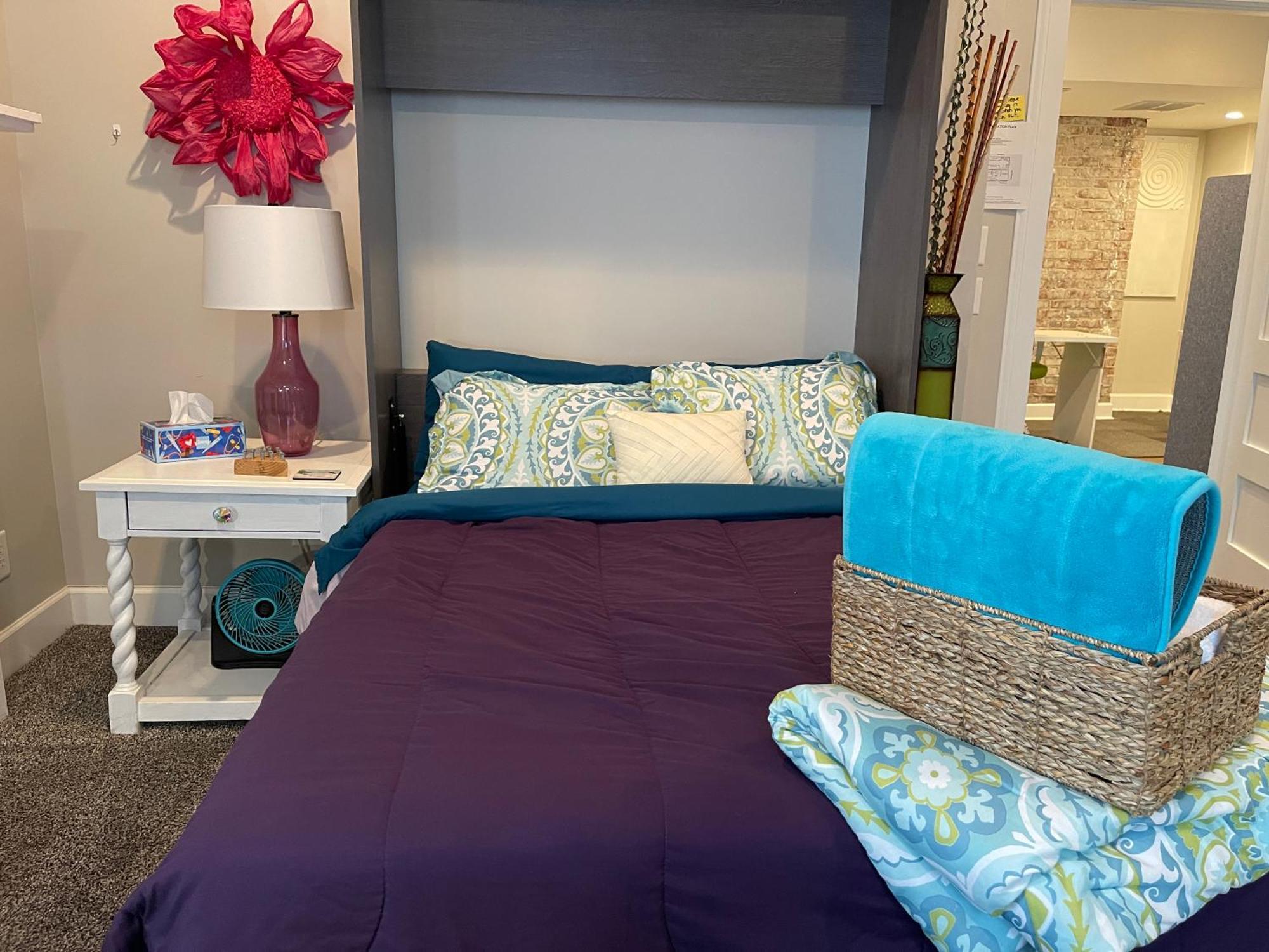 Homestay Vip For Business Women, Nurses, College Moms Traveling To