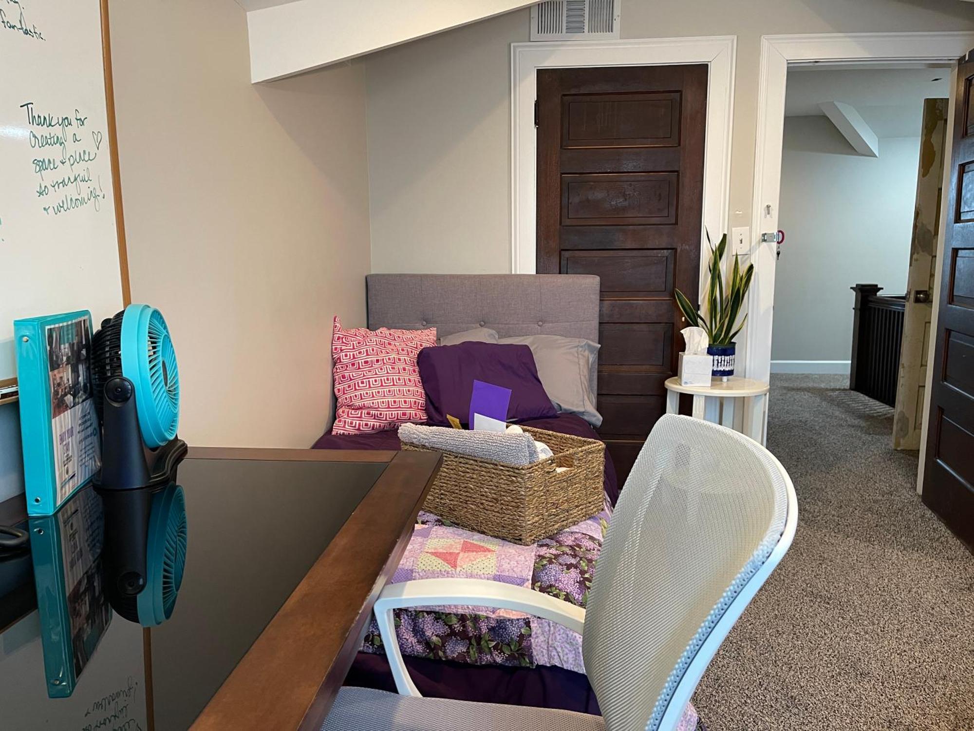 Vip For Business Women, Nurses, College Moms Traveling To