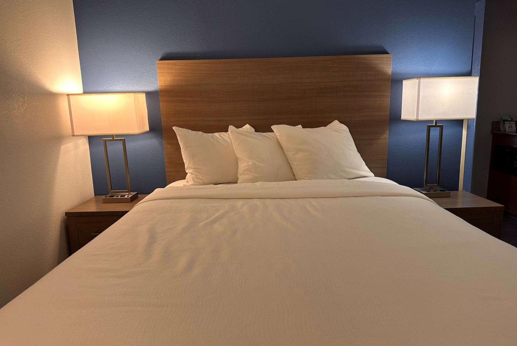 Baymont By Wyndham Northwest 3*