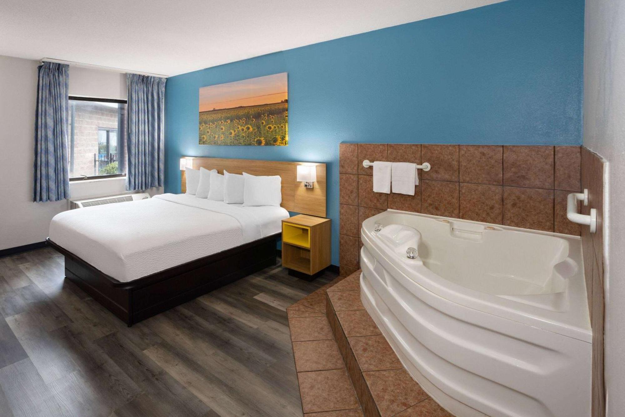 Days & By Wyndham Northwest 2* Indianapolis