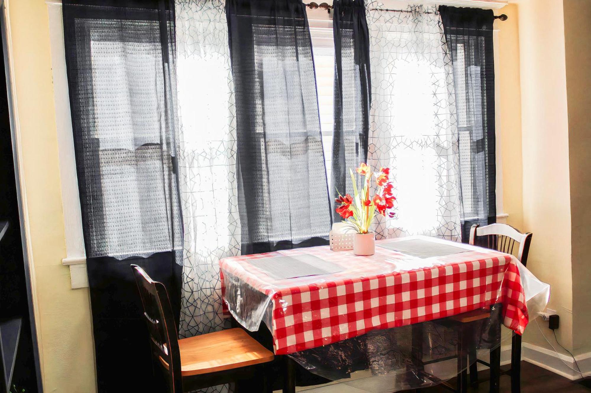 Homestay Cozy Retreat Near Downtown Indianapolis- Private Bedroom Indianapolis