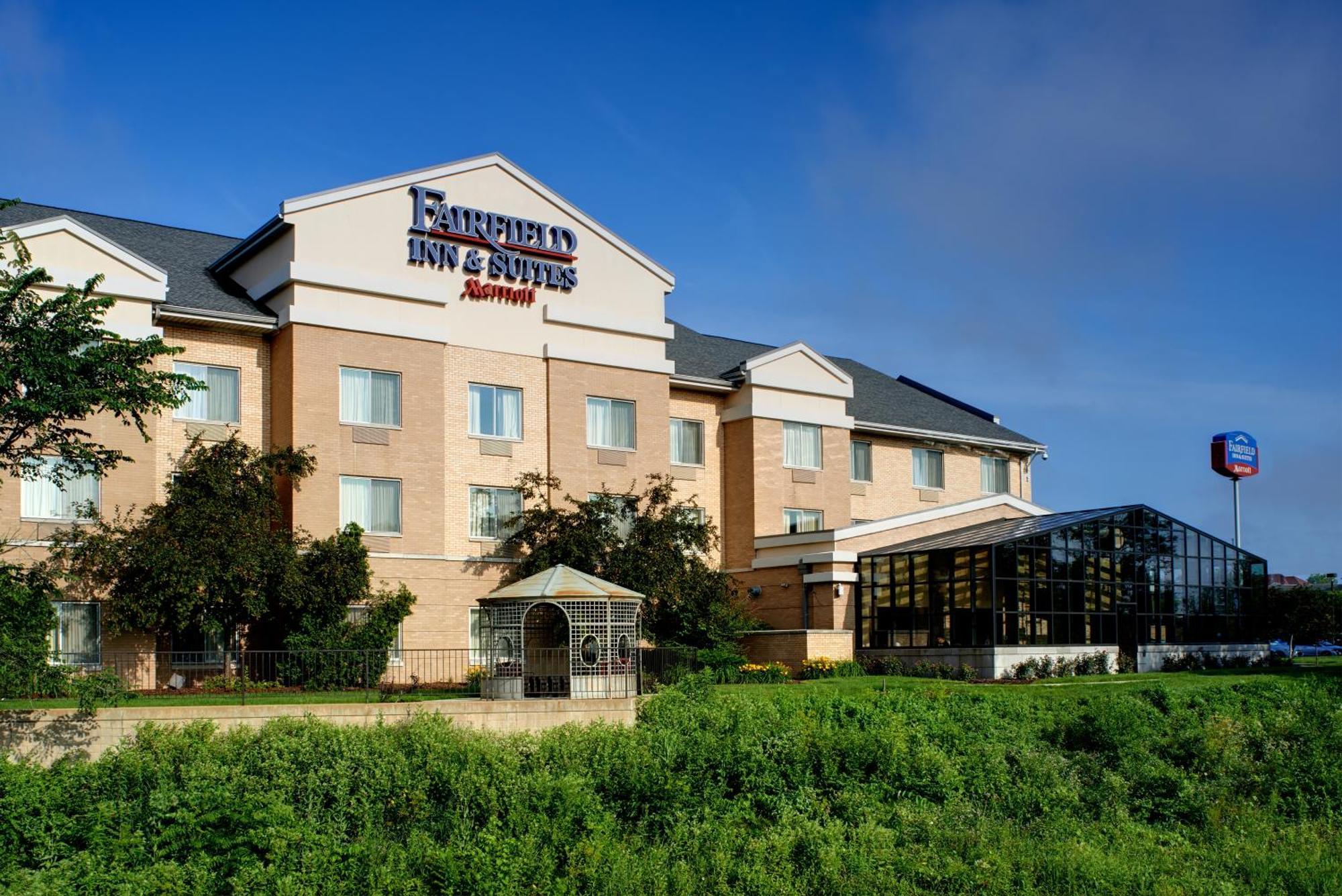 Fairfield & East Hotel 3*