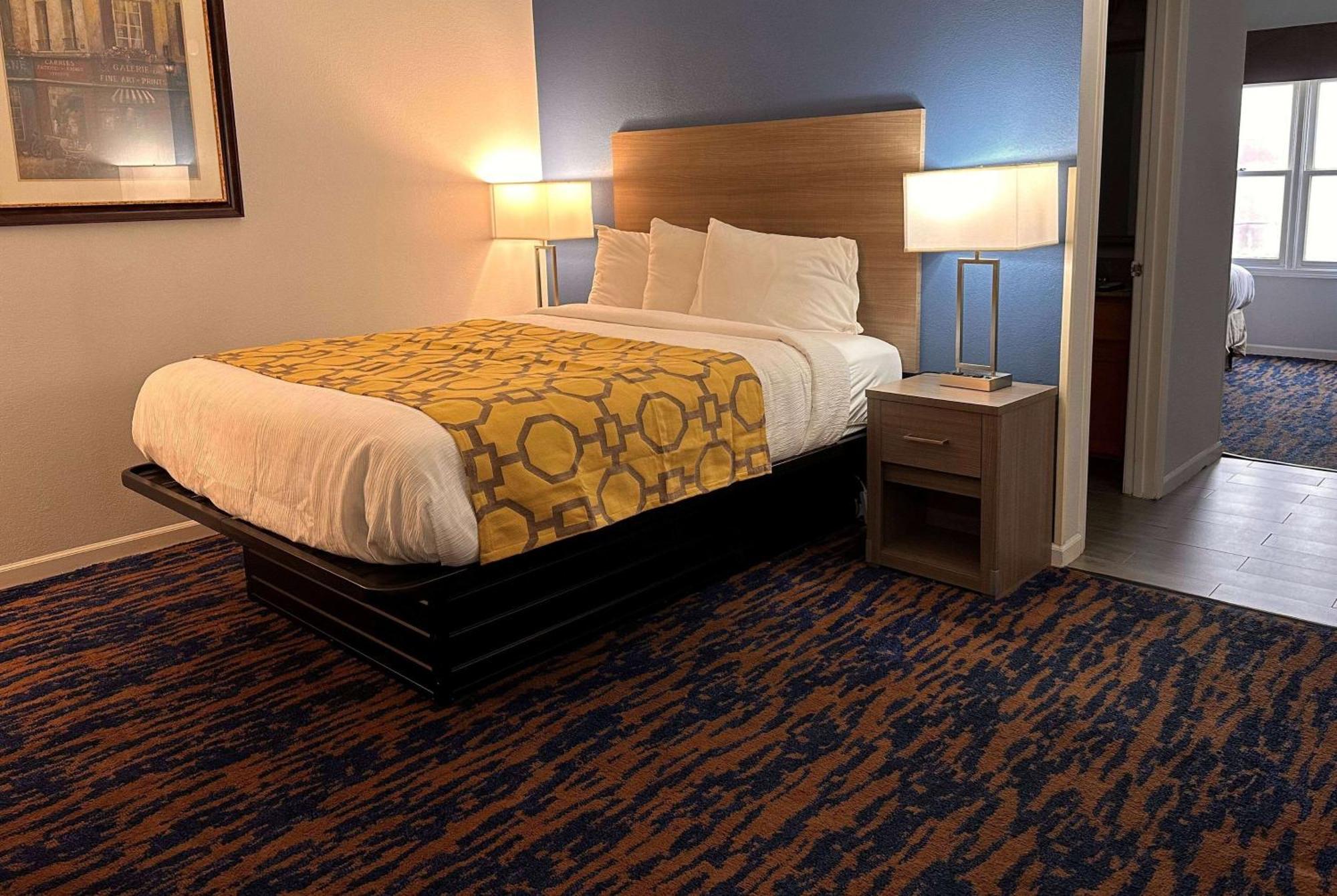 Hotel Baymont By Wyndham Northwest Indianapolis