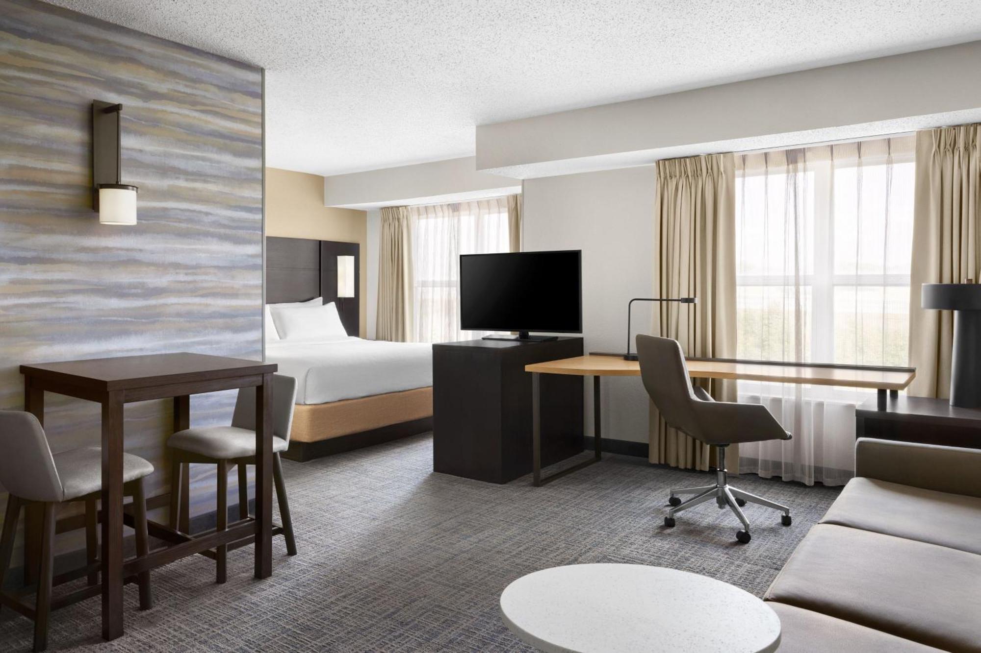 Hotel Northwest Indianapolis