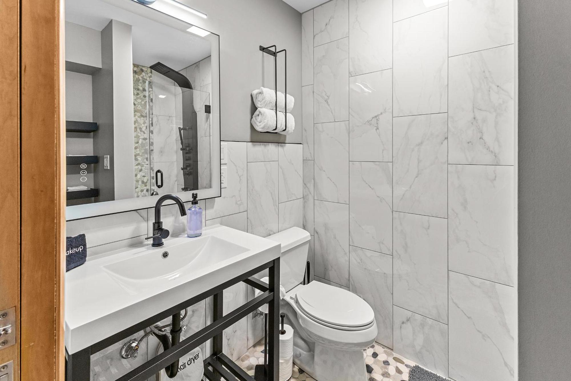 Apartment Georgia Street 4 Bedroom Downtown!! Indianapolis