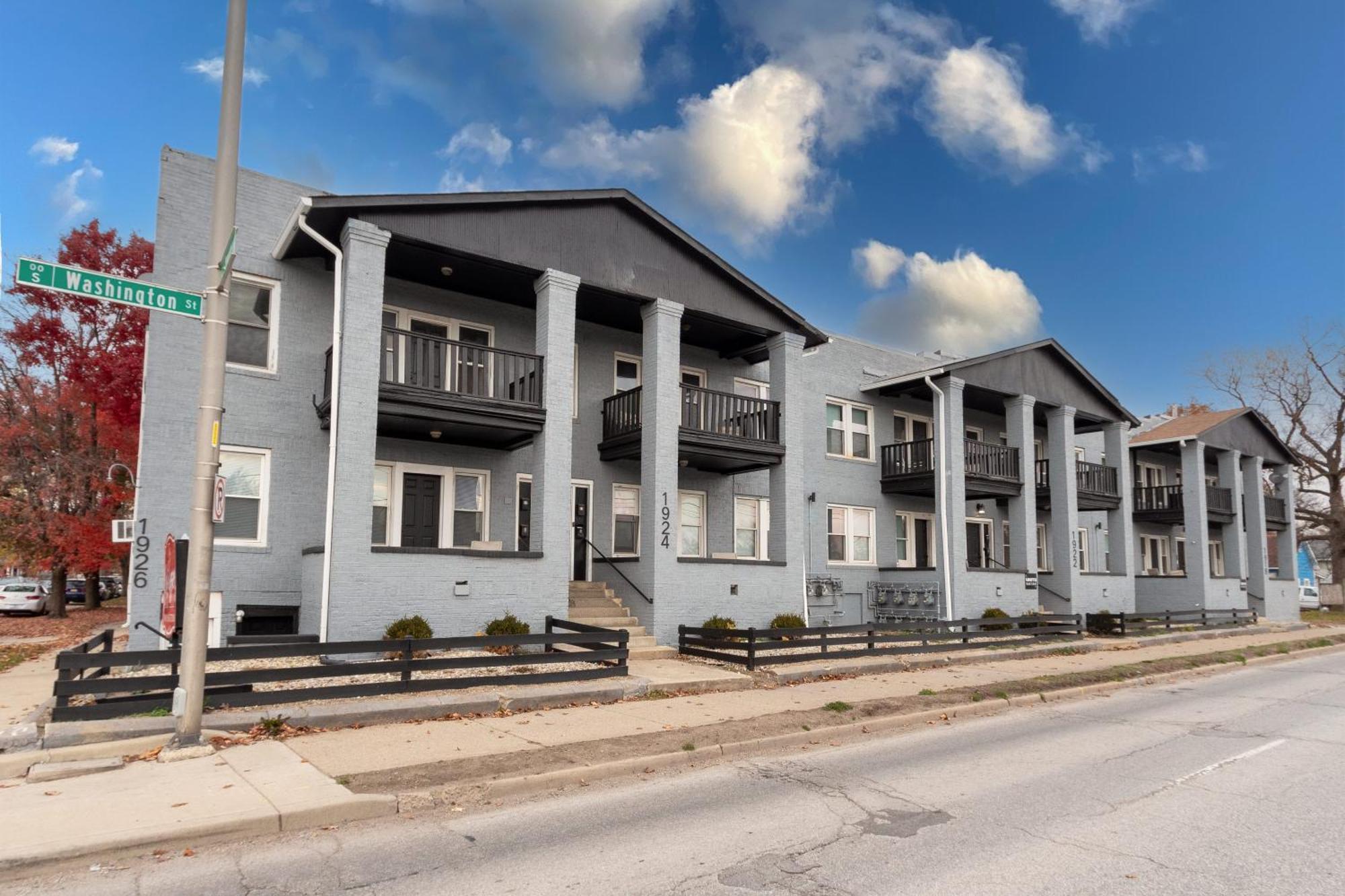 Prime 2br Gem, Near Convention Hub! *