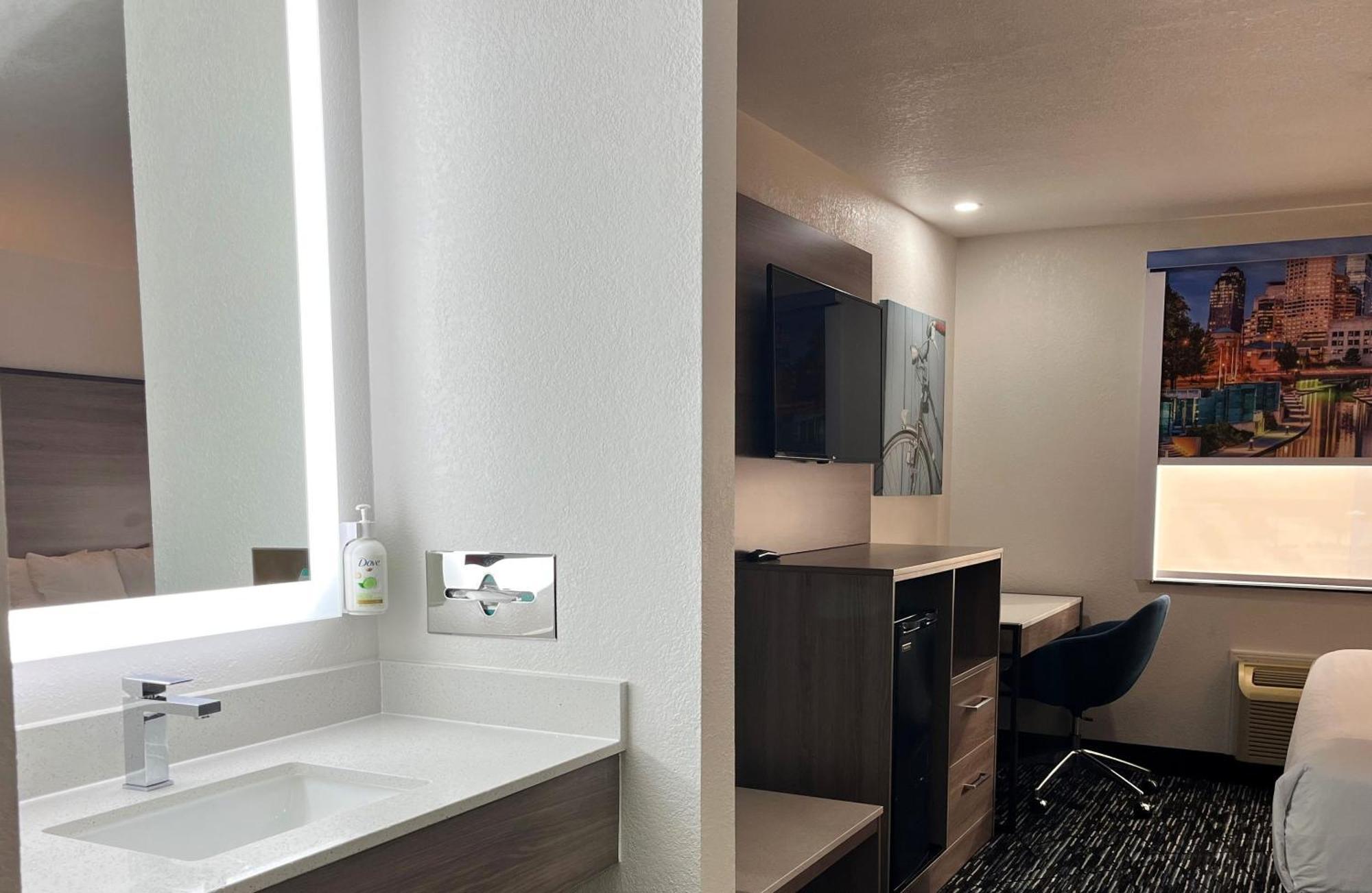 Baymont By Wyndham Northeast