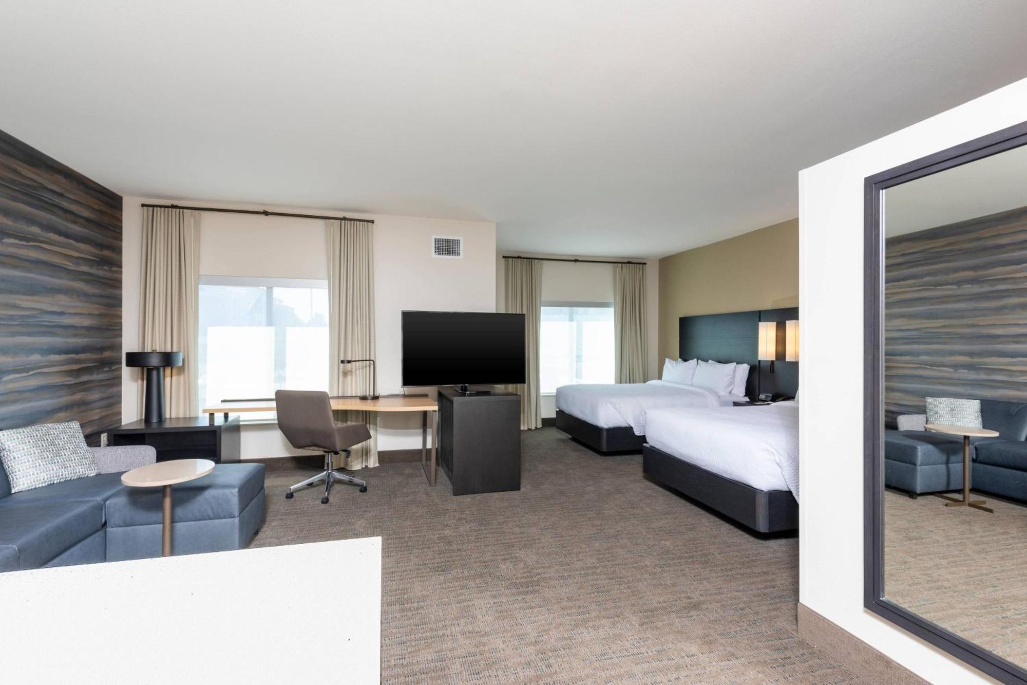 Hotel By Marriott South/greenwood Indianapolis