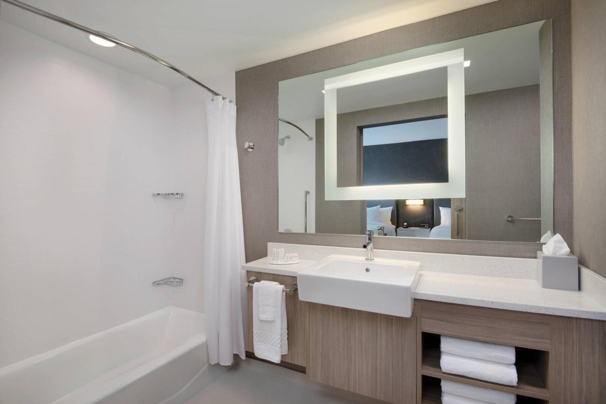 Hotel Springhill By Marriott Keystone