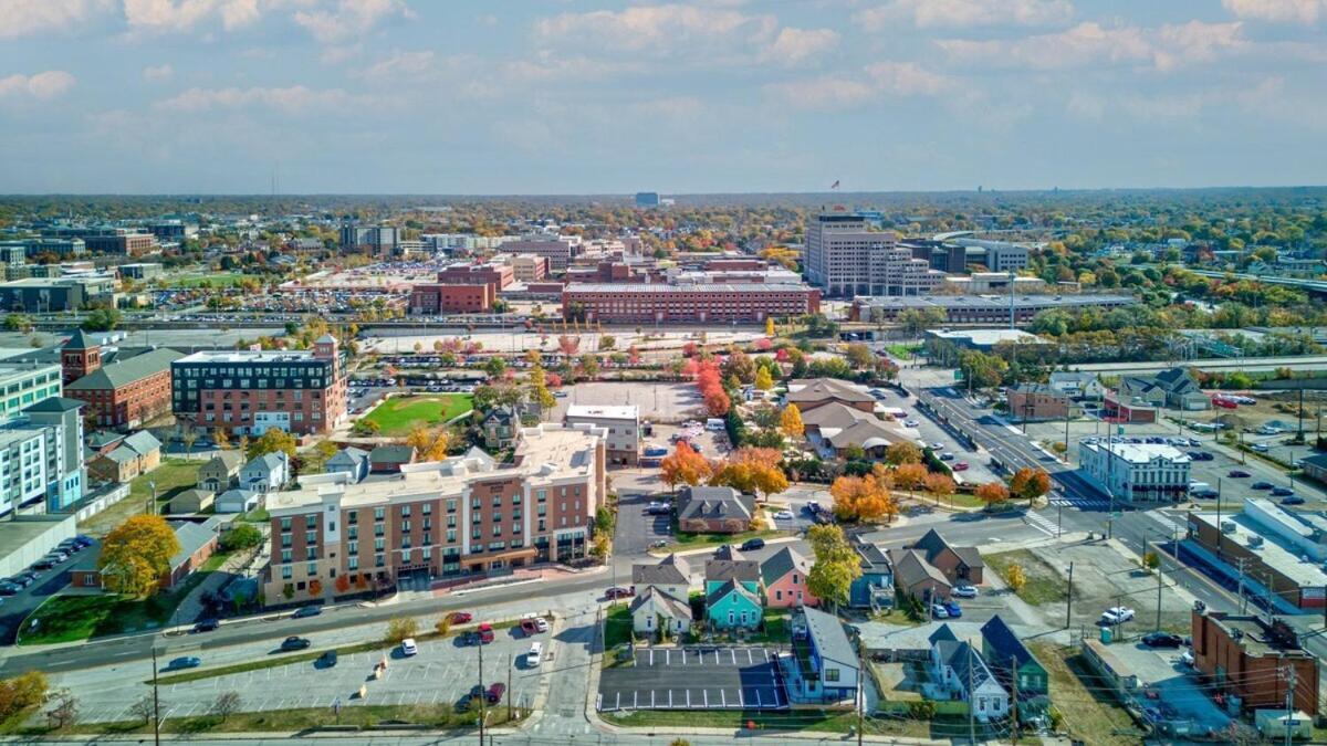 Indy Stadium 711 L *
