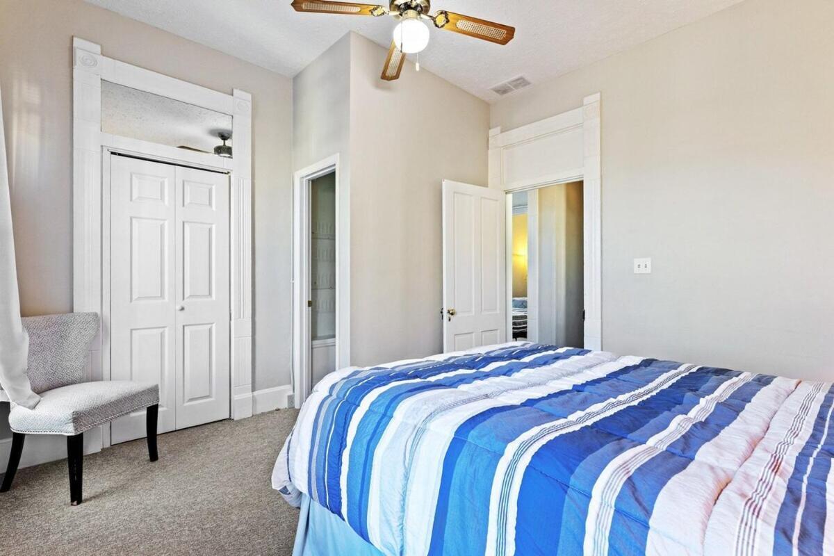 Indy Stadium 707 Holiday home