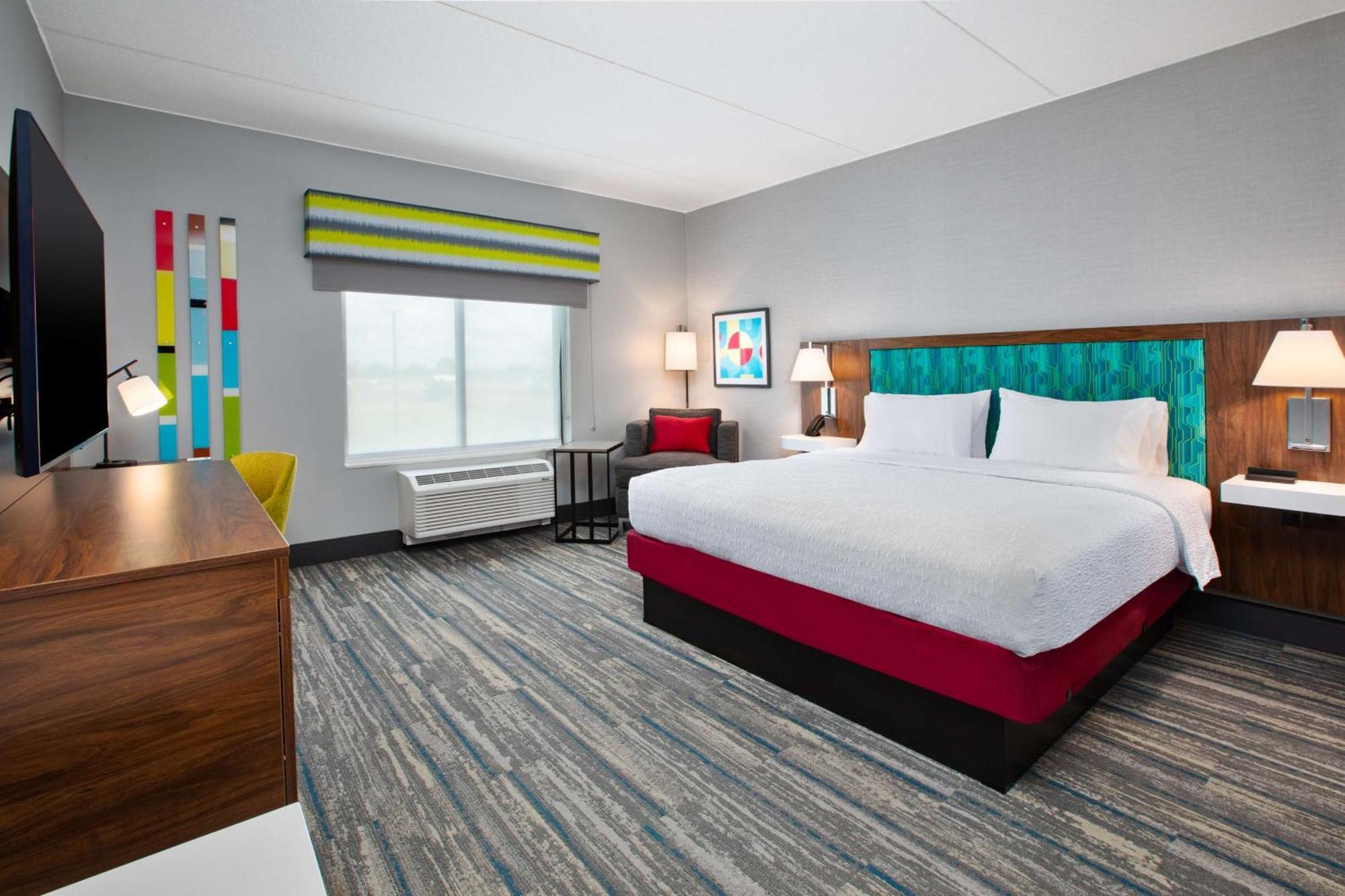 Hampton & By Hilton South Greenwood