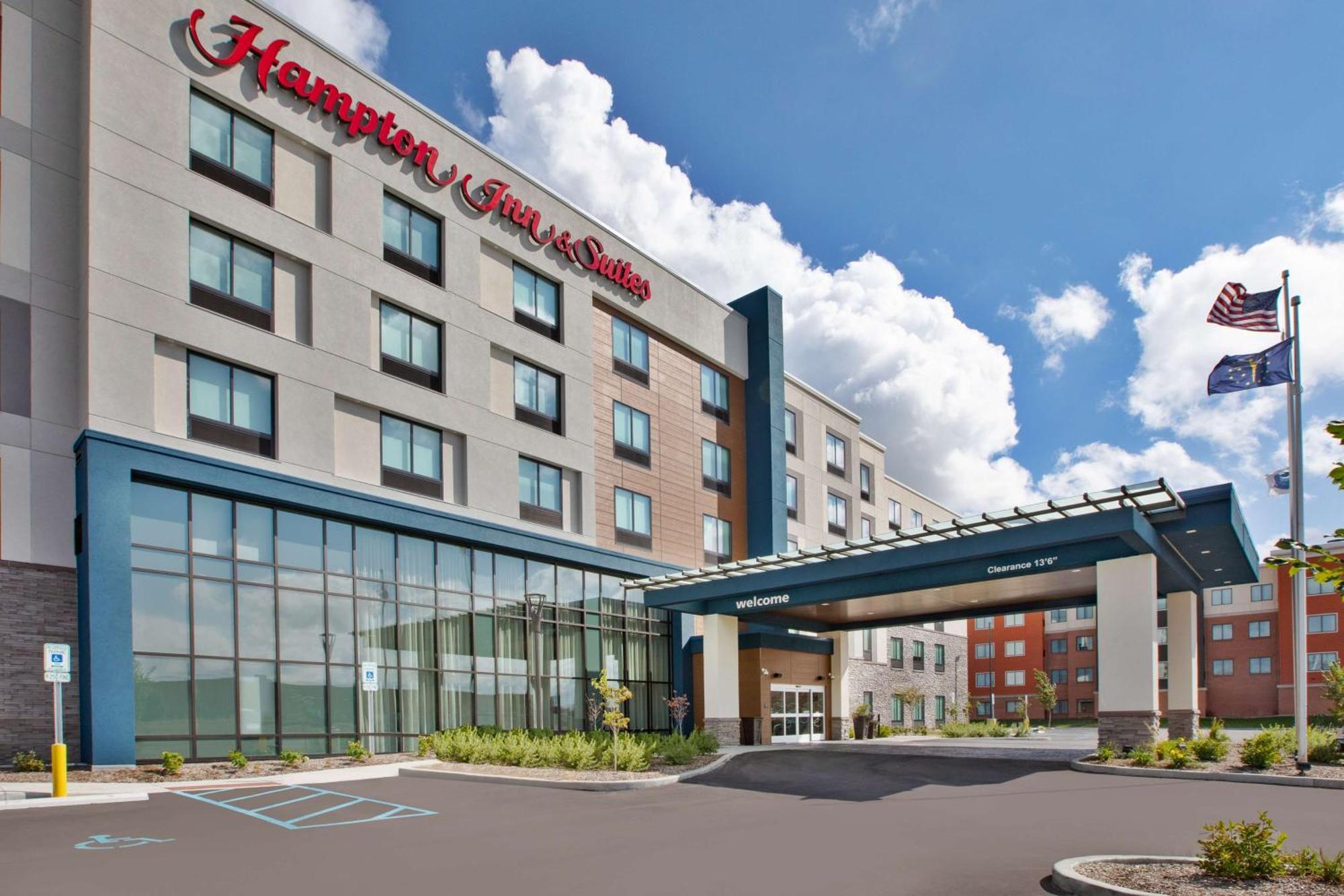 Hampton & By Hilton South Greenwood